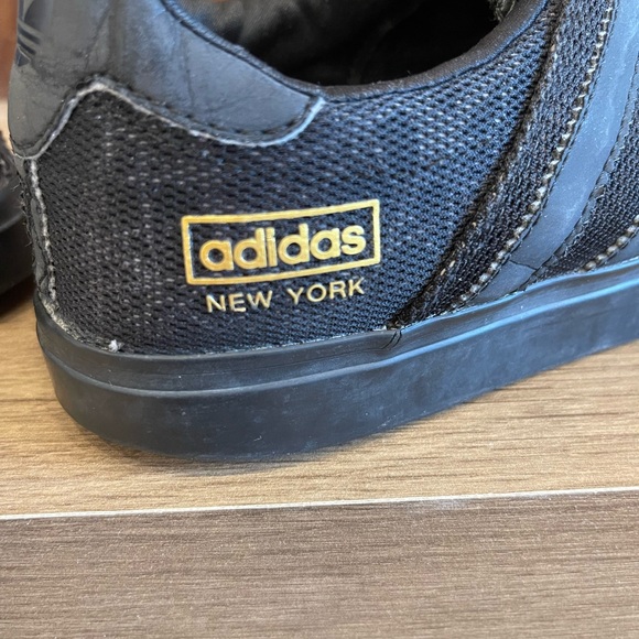 Adidas reflective shoes - Picture 11 of 12